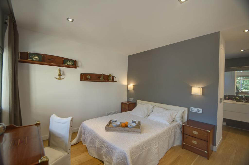 Villa Tarantino Sitges Luaran gambar